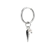 S.S SINGLE ROUND EAR WITH WING PENDANT S.steel single round earring 20 diameter 2 mm thickness, Marlù lasered logo on the side