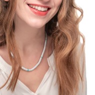 S.S. NECKLACE WHITE PUKA SHELL AND TURQU S.steel necklace box rounded chain 0,60 mm width with white puka shell beads 5,30/5,60