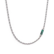 Collana rosa dei venti e collana con elemento in pietra