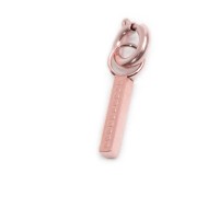 Collana con perle e lettera con cristalli