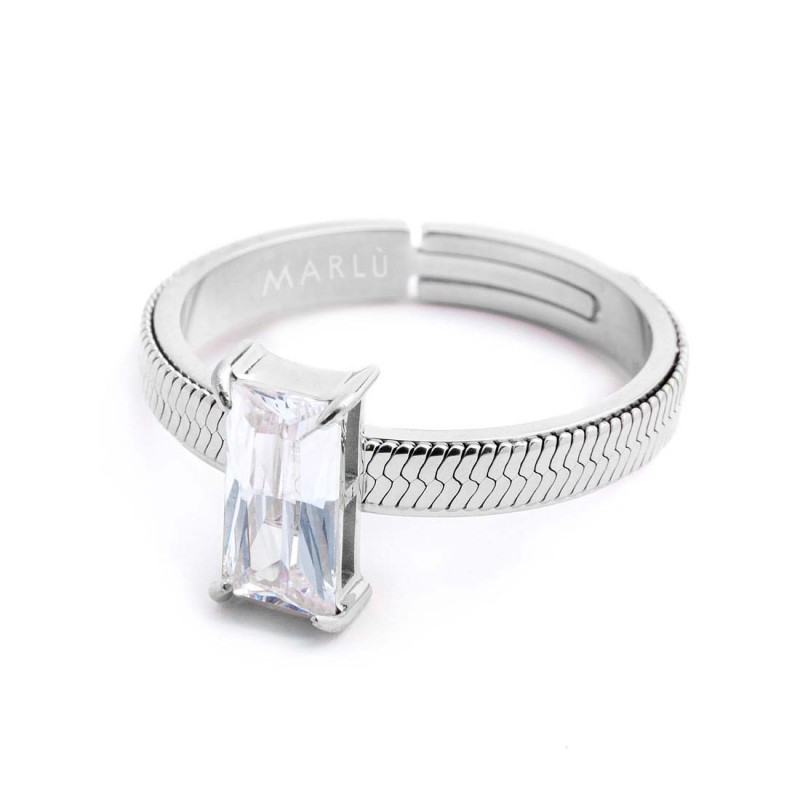 Anello con zircone baguette