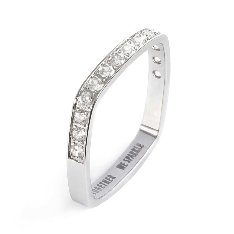 Anello squadrato con zirconi