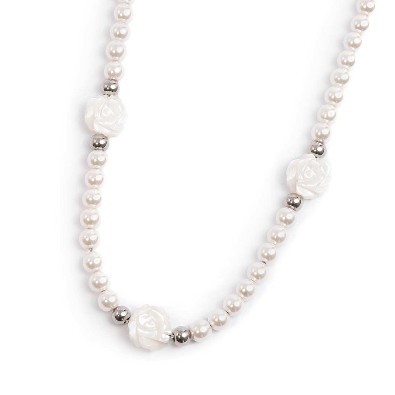 S.S. NECKLACE PEARL CHAIN WITH MOP ROSES SHAPE S.steel necklace with white round pearls 4/4,30 mm diameter, alternated  with pol