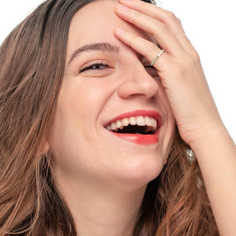 Anello con zirconi e smalto