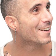 Orecchino pendente con catena marine