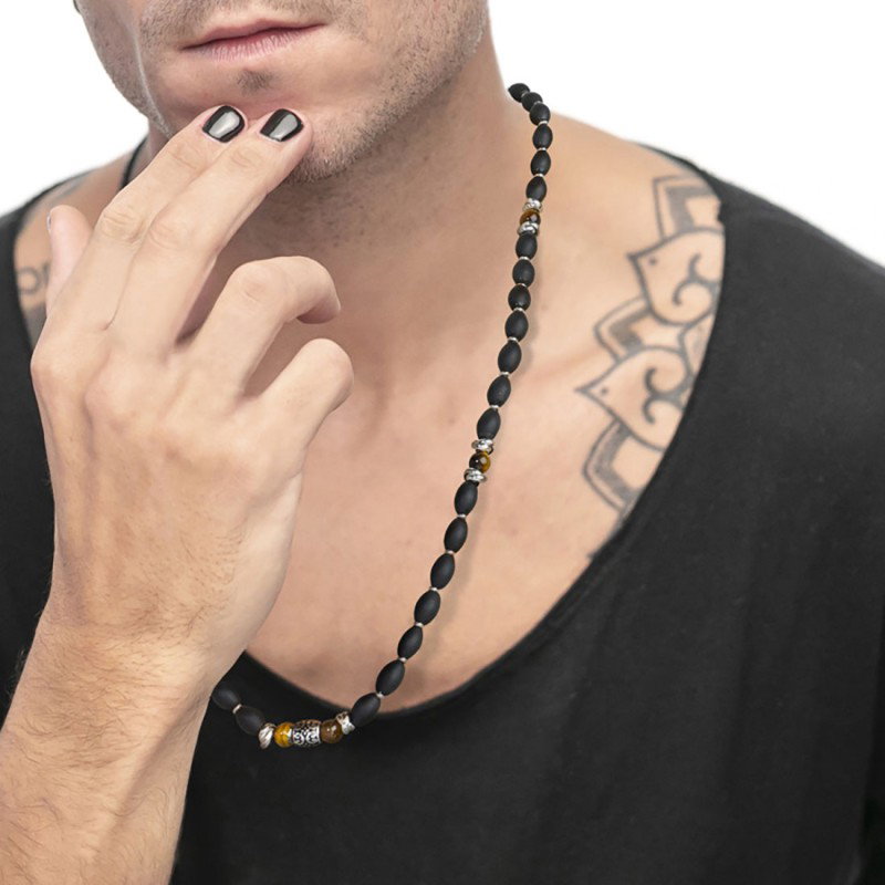 Collana con onice nera ovale e sfere occhio di tigre