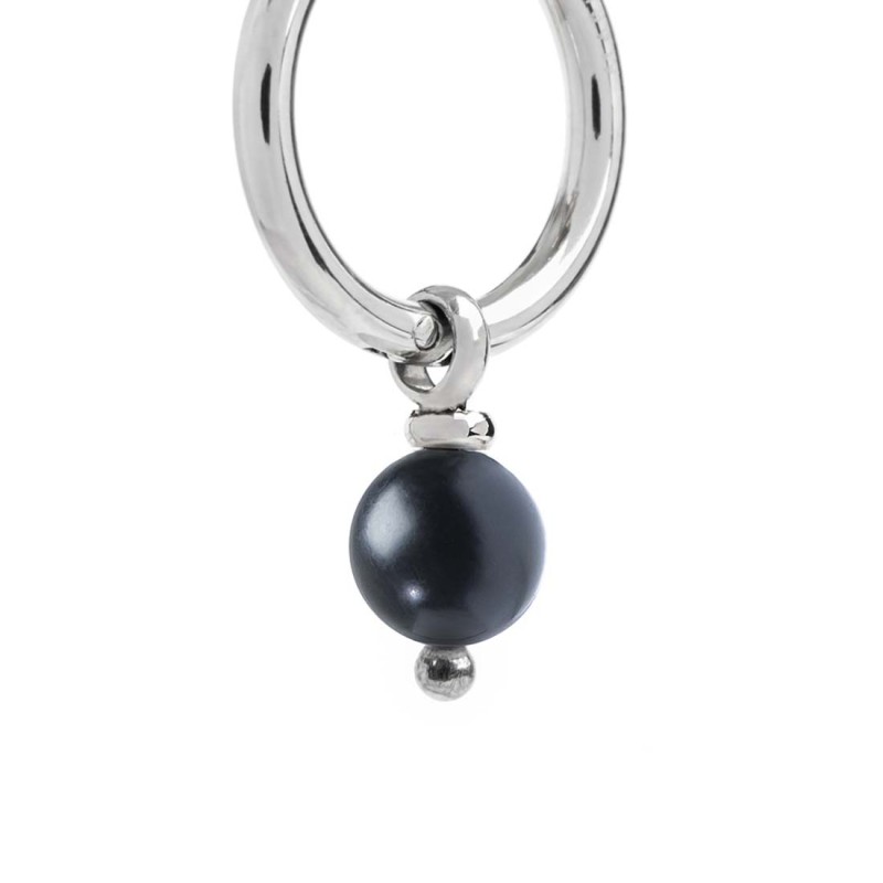 Orecchino a cerchio con sfera pendente