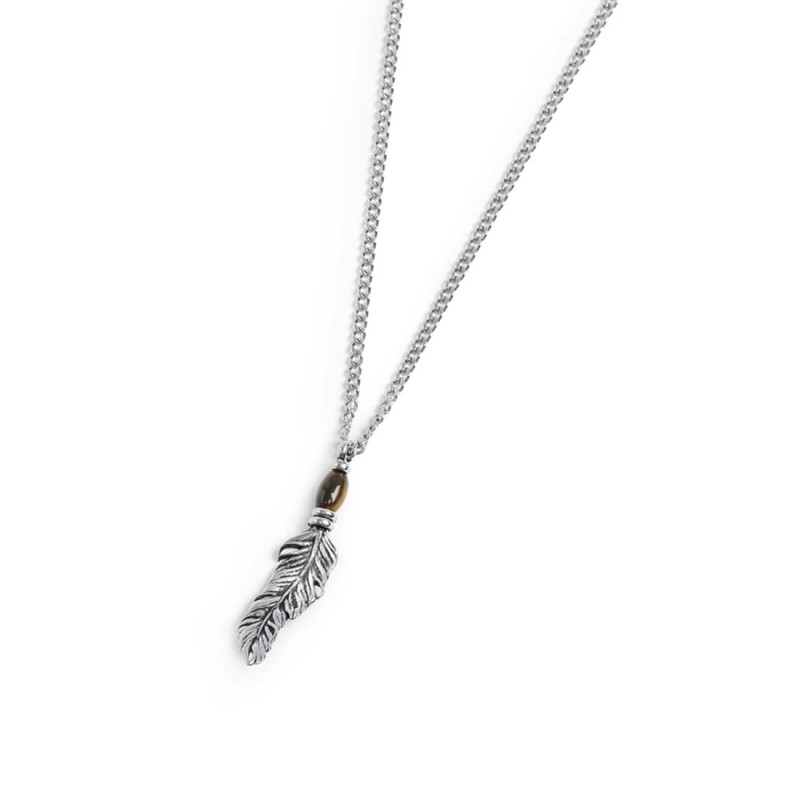 S.STEEL NECKLACE GRUMETTA CHAIN WITH FEATHER PENDANT S.steel necklace with grumetta chain 2,20 mm width and 1 mm thickness. S.st