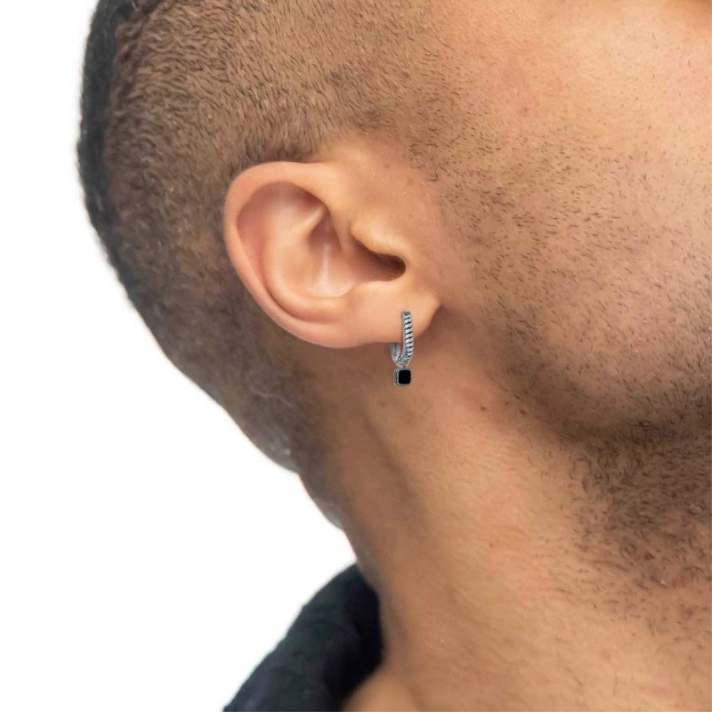S.S SINGLE OVAL EAR WITH PENDANT WITH BLACK ENAMEL S.steel single oval earring with texture by casting with mat black oil size 1