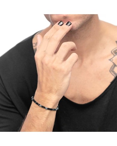 Bracciale con dischetti di onice nera e pietra lavica e anellini in acciaio