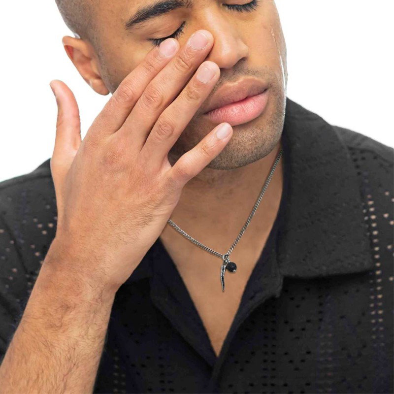 S.STEEL NECKLACE GRUMETTA CHAIN WITH HORN PENDANT S.steel necklace with grumetta chain 2 mm width, 1 mm thickness. S.steel penda