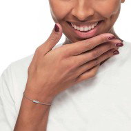 S.STEEL BR WITH 3 WHITE CZ STONE 3 MM S.steel bracelet with cutting cross chain 1,20 mm width, 0,26 mm thickness. On the center