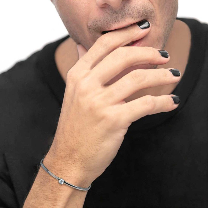 Bracciale rigido con zircone 5,25mm centrale e zirconi alle estremità