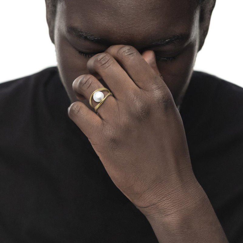 ANELLO A DOPPIA FASCIA CON PERLA