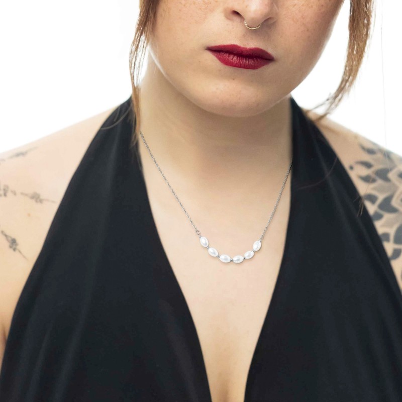 COLLANA ACC CAT CON CENTRALE CON PERLE OVALI