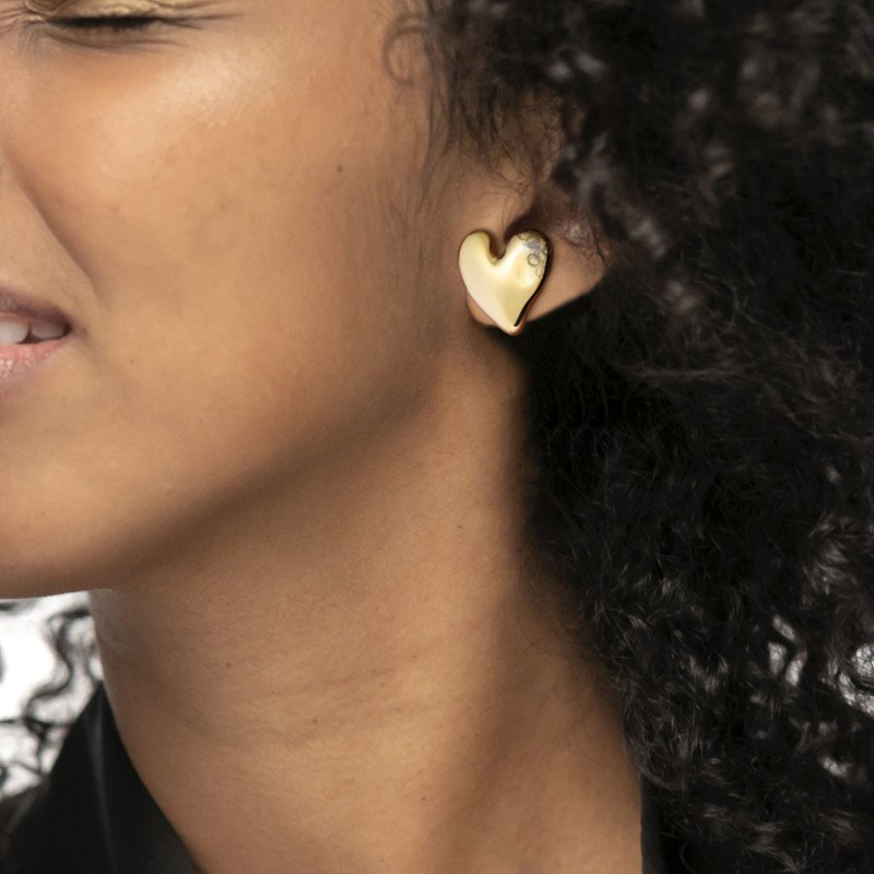 Orecchino a lobo cuore irregolare 2,1cm