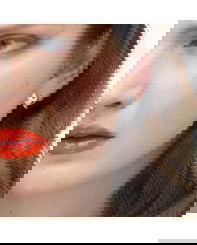 Orecchino a lobo cuore irregolare 1,1cm