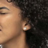 OR ACC MONO A LOBO CON PERLA D 1,1 CM