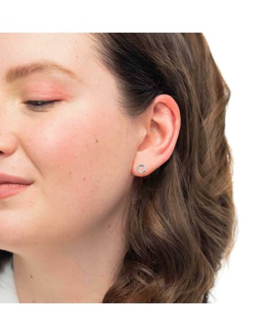 Orecchino a lobo cerchio 0,8cm con zirconi bianchi