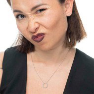 S.STEEL NECKLACE WITH ROUND ELEMENT D14,30MM S.steel necklace with cutting cross chain, 1 mm width, 0,26 mm thickness. On the ce