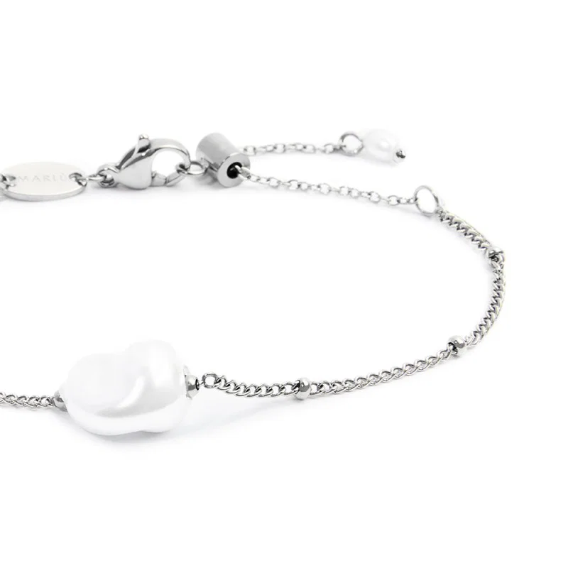 Bracciali con perle ovali e perle irregolari