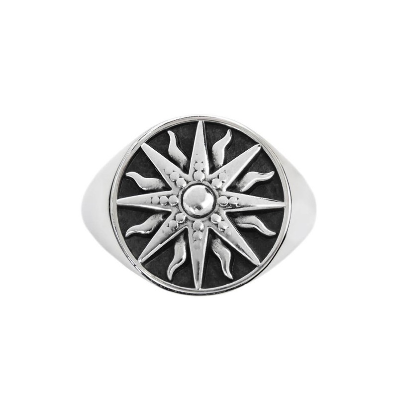 S.STEEL ROUND PLATE WITH SUN Polished s.steel round plate by casting 16,10 mm diameter, 1 mm thickness. On the front side sun po