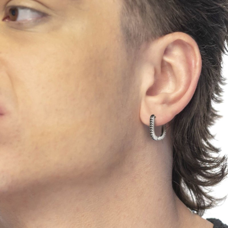 Orecchino ovale 1,7 cm trama con black oil opaco