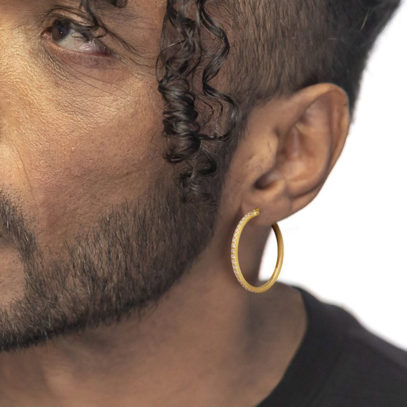 Orecchino a cerchio 3,2 cm con zirconi