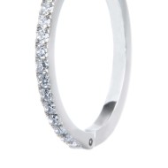 Orecchino a cerchio 2,4 cm con zirconi