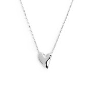 Collana con cuore irregolare centrale