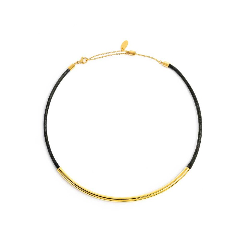 Collana cordino cerato nero con tubolare centrale