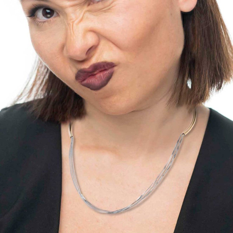 Collana con catena snake centrale