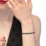 Bracciale catena sonaglio piatta centrale con elementi in ceramica sfaccettata nera lucida