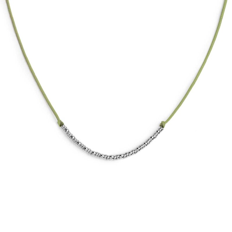 Collana cordino con sfere e rondelle al centro