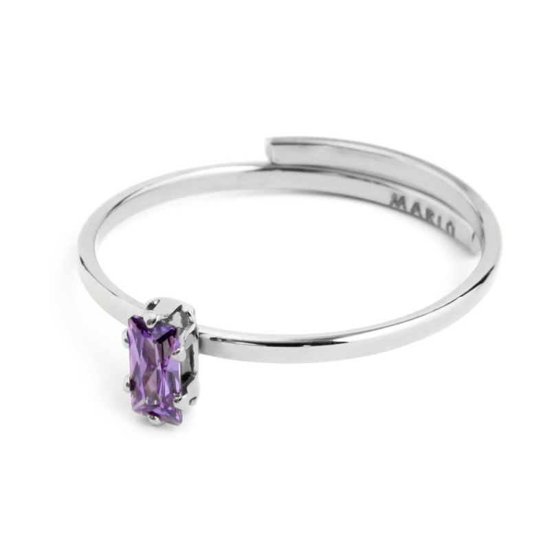 Anello con zircone baguette
