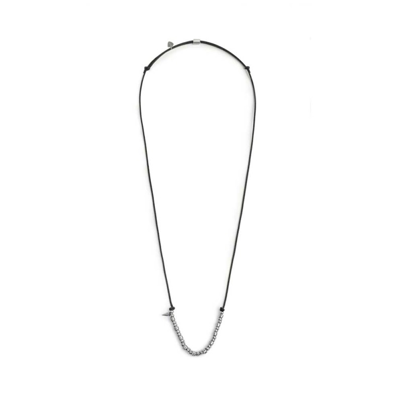 COLLANA CON CORDINO CON ELEMENTI E SPIKE IN ACCIAIO
