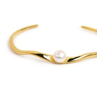 Bracciale rigido a forma organica con perla