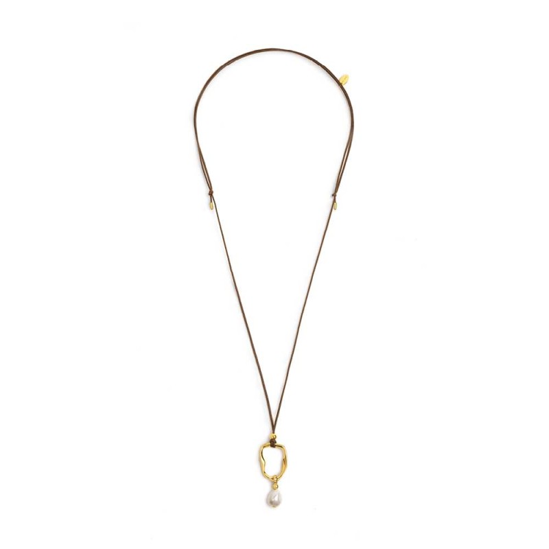 Collana cordino con pendente a forma organica con perla