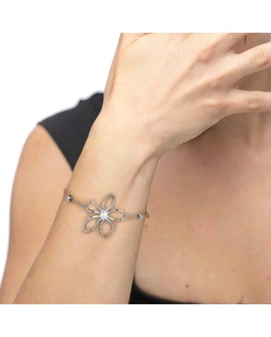 Bracciale fiore con perla centrale