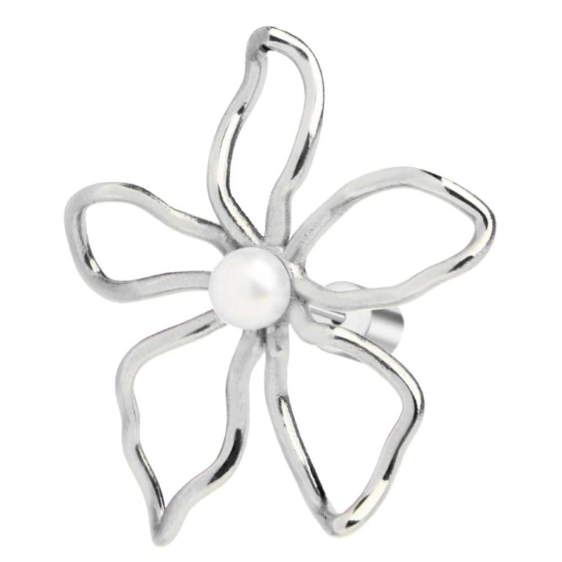 Orecchino a lobo fiore con perla centrale
