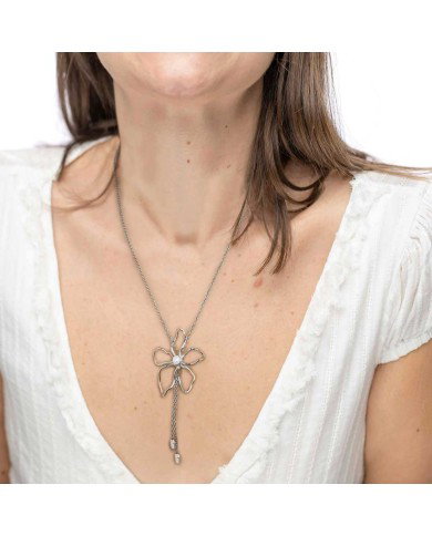 Collana fiore saliscendi con perla centrale