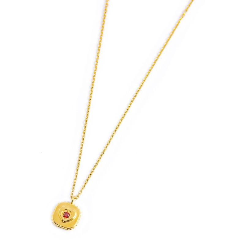 Collana con piastrina cuore pendente