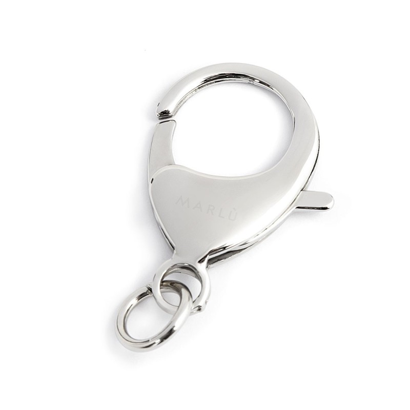 S.STEEL KEYRING LOCK 33MM S.steel keyring lock, 33*20 mm, 5,40 mm thickness with lasered Marlù logo. Included little ring with