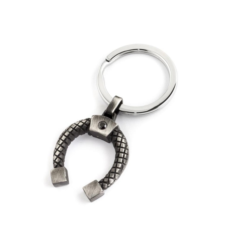 HORSESHOE KEYRING Keyring in burnished steel with 26X32.7 mm ashlar horseshoe and black cz stone.Man Class 25 Collection