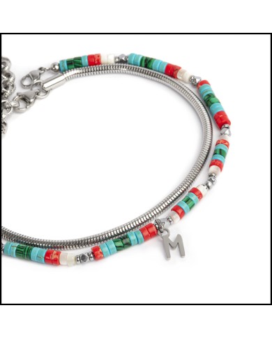 Cavigliere e charm lettera