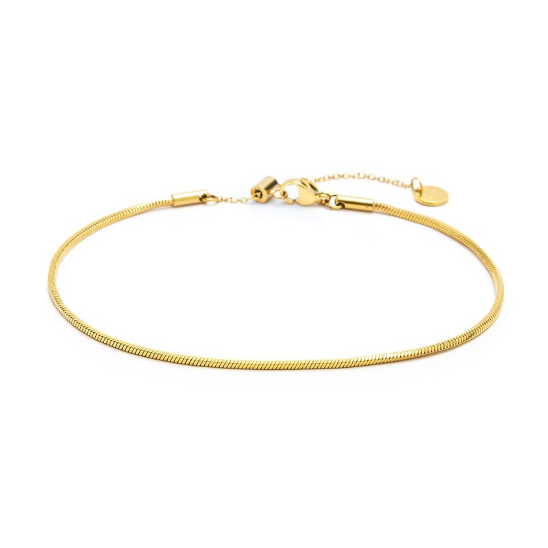 Cavigliere e charm lettera