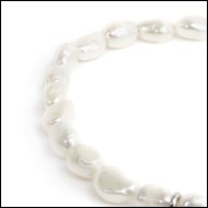 Cavigliera perle di fiume e charm quadrifoglio