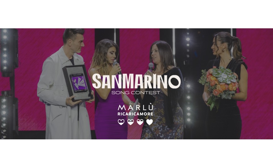 Marlù premia Gabry Ponte al San Marino Song Contest per il progetto Marlù RicaricAmore